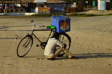 01 Mobor-Beach_and_Cavelossim-Beach,_Goa_DSC6522_b_H600